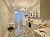 Продаётся 2-комн. новостройка 89 м², м. Элмляр Академиясы, photo 2 from 8