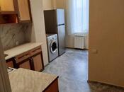 Продаётся 2-комн. вторичка 45 м², м. Элмляр Академиясы, photo 3 from 8