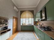 Satılır 4 otaqlı köhnə tikili 250 m², Yasamal r., photo 1 from 8