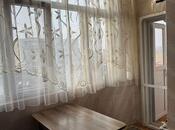 Satılır 3 otaqlı köhnə tikili 75 m², Qara Qarayev m., photo 7 from 8