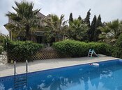 5 otaqlı həyət evi/bağ evi - Şüvəlan q. - 400 m²