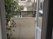 Продаётся 2-комн. вторичка 50 м², м. Элмляр Академиясы, photo 5 from 8