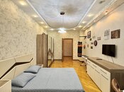 Сдаётся 3-комн. новостройка 140 м², м. 28 мая, photo 2 from 8