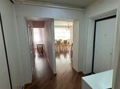 Satılır 2 otaqlı köhnə tikili 55 m², Qaraçuxur q., photo 2 from 8