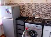 1 otaqlı köhnə tikili - İnşaatçılar m. - 40 m²