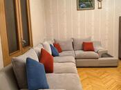 Сдаётся 3-комн. вторичка 100 м², м. Низами, photo 1 from 8