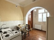 Продаётся 1-комн. вторичка 45 м², м. Иншаатчылар, photo 6 from 8