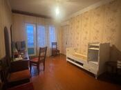 Продаётся 2-комн. вторичка 55 м², м. Кара Караев, photo 1 from 8