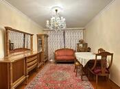 Продаётся 2-комн. вторичка 55 м², м. Иншаатчылар, photo 1 from 8