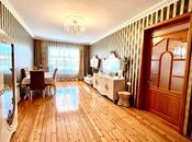 Satılır 5 otaqlı həyət evi/bağ evi 160 m², Qaraçuxur q., photo 1 from 8