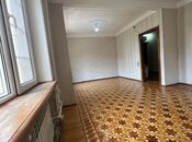 Satılır 5 otaqlı köhnə tikili 120 m², Əhmədli q., photo 2 from 8