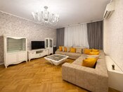 3 otaqlı yeni tikili - İnşaatçılar m. - 135 m²