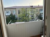 Satılır 2 otaqlı köhnə tikili 68 m², photo 2 from 8