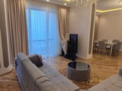 4-комн. новостройка - м. Сахил - 200 м²