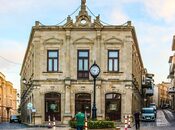 Объявление №6055765 - Баку, м. Ичеришехер, 1-комн., 45 м², 2/3 этаж