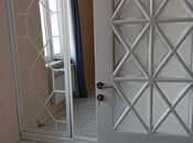 Продаётся 2-комн. вторичка 50 м², м. 28 мая, photo 1 from 8