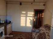 Satılır 2 otaqlı köhnə tikili 60 m², Yeni Günəşli q., photo 2 from 8