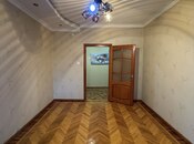 2 otaqlı köhnə tikili - 8-ci mikrorayon q. - 65 m²