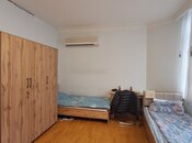 5 otaqlı köhnə tikili - 8 Noyabr m. - 150 m²