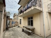 6 otaqlı həyət evi/bağ evi - Bakıxanov q. - 200 m²