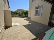 6 otaqlı həyət evi/bağ evi - Binəqədi q. - 200 m²