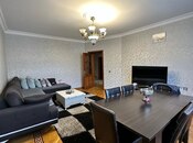 7 otaqlı həyət evi/bağ evi - Qaraçuxur q. - 220 m²