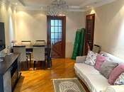 Satılır 3 otaqlı köhnə tikili 80 m², Yasamal r., photo 2 from 8