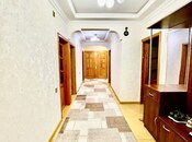 Satılır 5 otaqlı köhnə tikili 120 m², Xalqlar Dostluğu m., photo 2 from 8