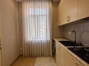 Продаётся 2-комн. вторичка 45 м², м. Элмляр Академиясы, photo 4 from 8