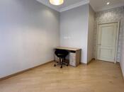 Продаётся 2-комн. вторичка 45 м², м. Элмляр Академиясы, photo 2 from 8