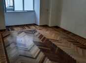 2-комн. офис - м. 28 мая - 80 м²