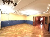 3-комн. вторичка - м. 28 мая - 100 м²