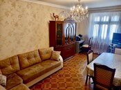 Satılır 3 otaqlı köhnə tikili 90 m², Qara Qarayev m., photo 2 from 8