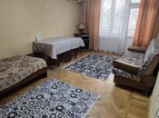 1 otaqlı köhnə tikili - Elmlər Akademiyası m. - 30 m²