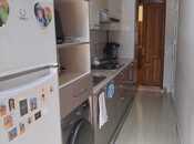 Продаётся 1-комн. вторичка 43 м², м. Ичеришехер, photo 2 from 8