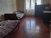 Satılır 2 otaqlı köhnə tikili 65 m², Elmlər Akademiyası m., photo 2 from 8