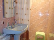 Satılır 1 otaqlı köhnə tikili 30 m², İnşaatçılar m., photo 2 from 6