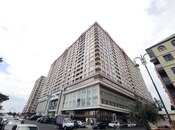 Elan №6061223 - Bakı, Şah İsmayıl Xətai m., 3 otaqlı, 141 m², 10/18 mərtəbə