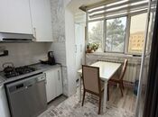 Satılır 3 otaqlı köhnə tikili 65 m², Massiv V q., photo 8 from 8