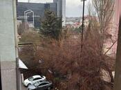 Satılır 3 otaqlı köhnə tikili 47 m², Nəriman Nərimanov m., photo 2 from 8