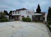 4 otaqlı həyət evi/bağ evi - Novxanı q. - 200 m²