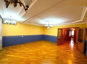 Satılır 3 otaqlı köhnə tikili 105 m², 28 May m., photo 2 from 8