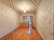 Satılır 2 otaqlı köhnə tikili 70 m², Azadlıq Prospekti m., photo 4 from 8