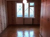 Продаётся 3-комн. вторичка 60 м², м. Элмляр Академиясы, photo 5 from 8