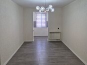 Продаётся 3-комн. вторичка 52 м², м. Иншаатчылар, photo 2 from 6