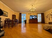 Satılır 5 otaqlı yeni tikili 200 m², Nizami m., photo 1 from 8