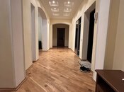 4 otaqlı yeni tikili - Nizami m. - 141 m²
