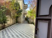 Satılır 9 otaqlı həyət evi/bağ evi 318 m², Nəsimi m., photo 2 from 8