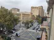 İcarəyə verilir 3 otaqlı köhnə tikili 95 m², Sahil m., photo 1 from 8