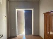 5 otaqlı həyət evi/bağ evi - Gənclik m. - 190 m²